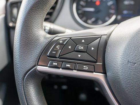Used 2022 Nissan Rogue Sport S AWD/4WD image 20
