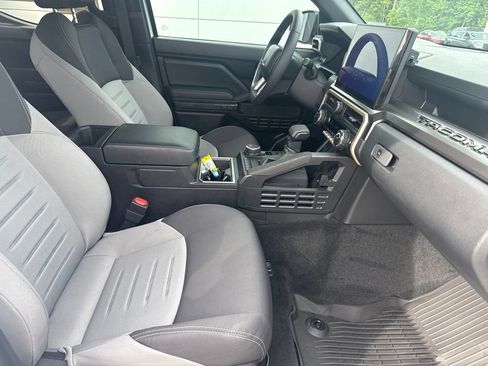 Used 2026 Toyota Tacoma TRD Sport AWD/4WD image 29