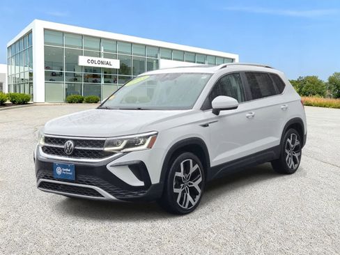 Certified 2023 Volkswagen Taos SEL image 1