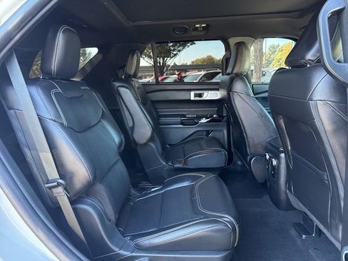 Used 2023 Ford Explorer ST w/ Equipment Group 401A image 28