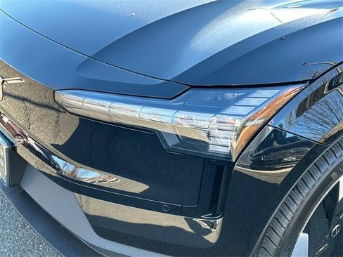 New 2026 Volvo EX30 Plus image 7