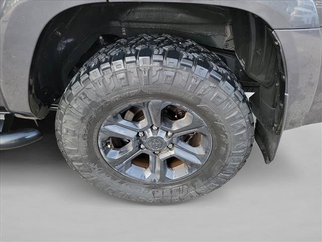 Used 2022 Toyota 4Runner SR5 Premium w/ Moonroof Package RWD image 9
