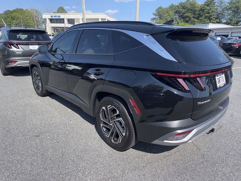 Certified 2025 Hyundai Tucson Limited image 4