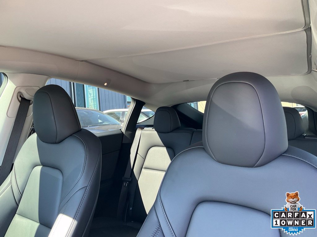 Used 2025 Tesla Model Y Performance AWD/4WD image 19