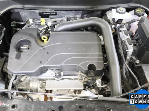 Used 2025 Chevrolet Equinox LT FWD image 14