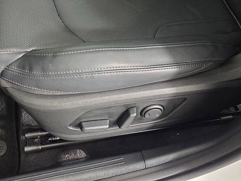 Used 2025 Kia K5 EX image 38