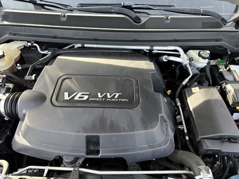 Used 2015 GMC Canyon 4x4 Extended Cab w/ Convenience Package image 19