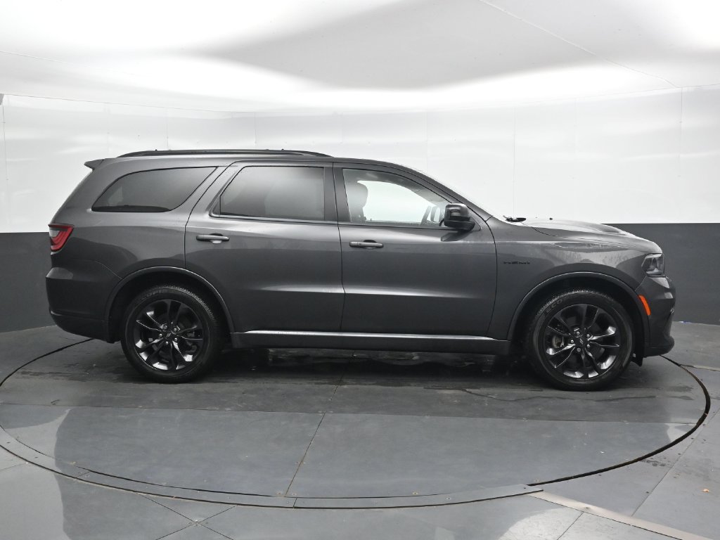 Used 2024 Dodge Durango R/T w/ Blacktop Package AWD/4WD image 3