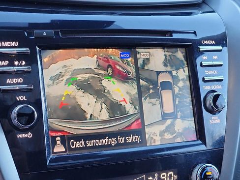 Used 2023 Nissan Murano SL w/ SL Moonroof Package image 18