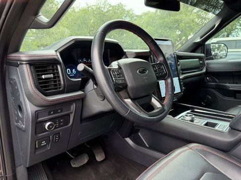 Used 2022 Ford Expedition Max Limited RWD image 8