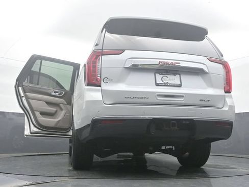 Used 2021 GMC Yukon SLT w/ SLT Luxury Plus Package AWD/4WD image 61