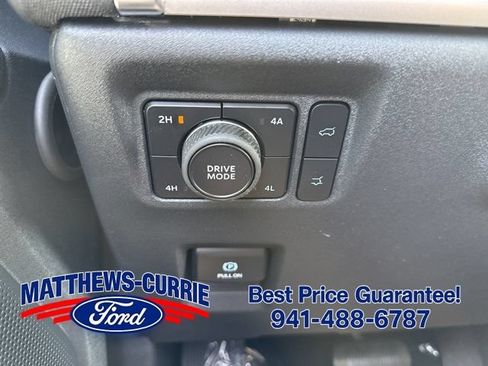 New 2026 Ford Expedition Active AWD/4WD image 28