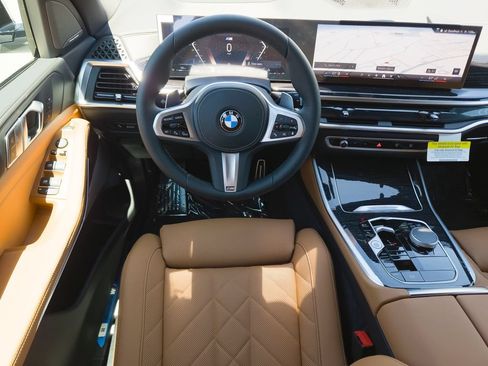 New 2026 BMW X5 sDrive40i w/ M Sport Package RWD image 16