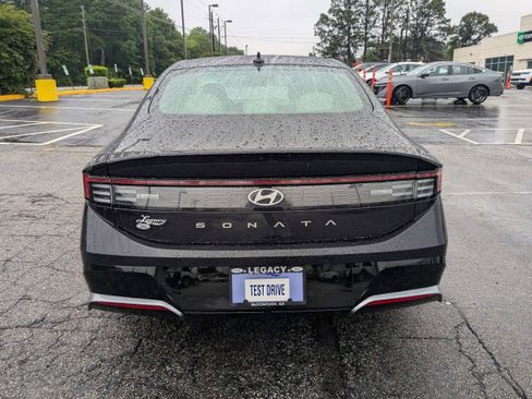 Used 2025 Hyundai Sonata SEL FWD image 5