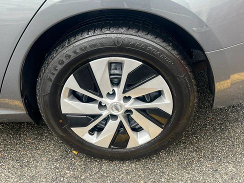 Used 2021 Nissan Altima 2.5 S FWD image 10