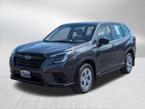Used 2024 Subaru Forester AWD/4WD image 3