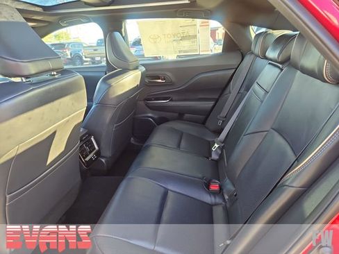 New 2026 Toyota Crown Platinum image 24