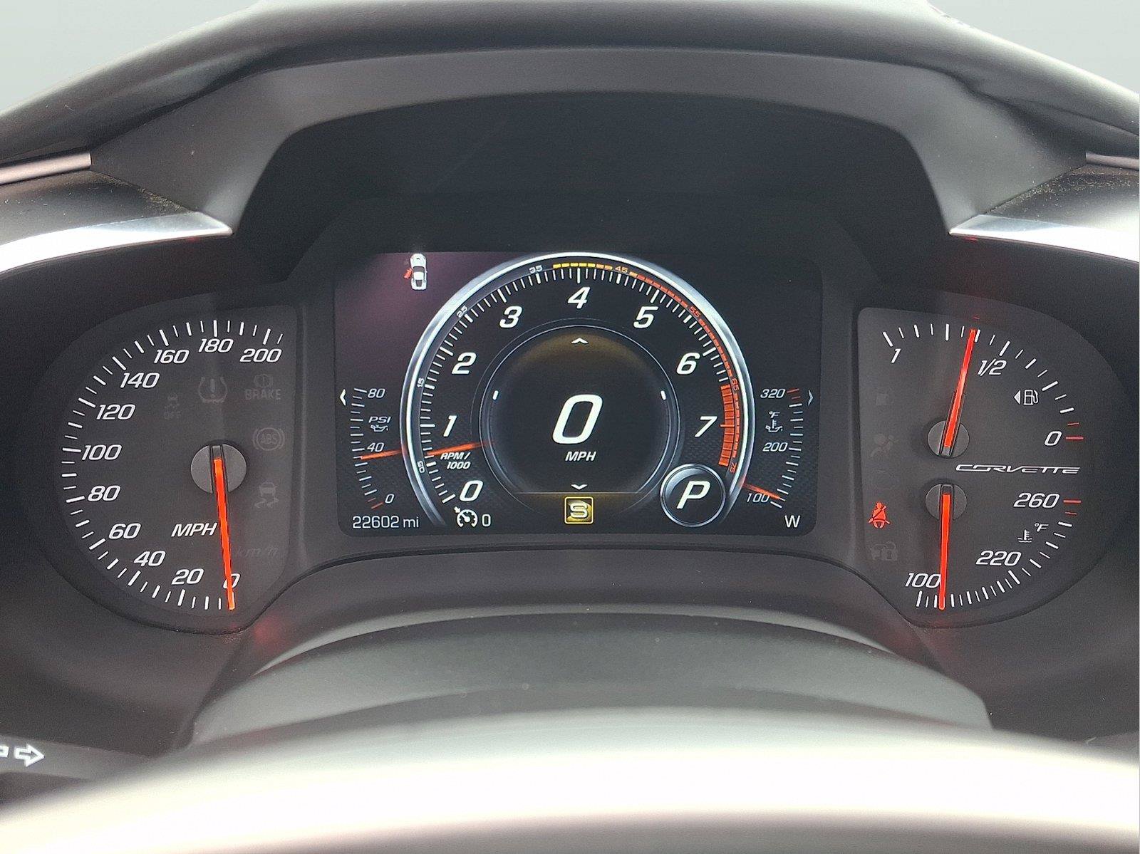 Used 2015 Chevrolet Corvette Stingray Convertible w/ 3LT Preferred Equipment Group RWD image 17