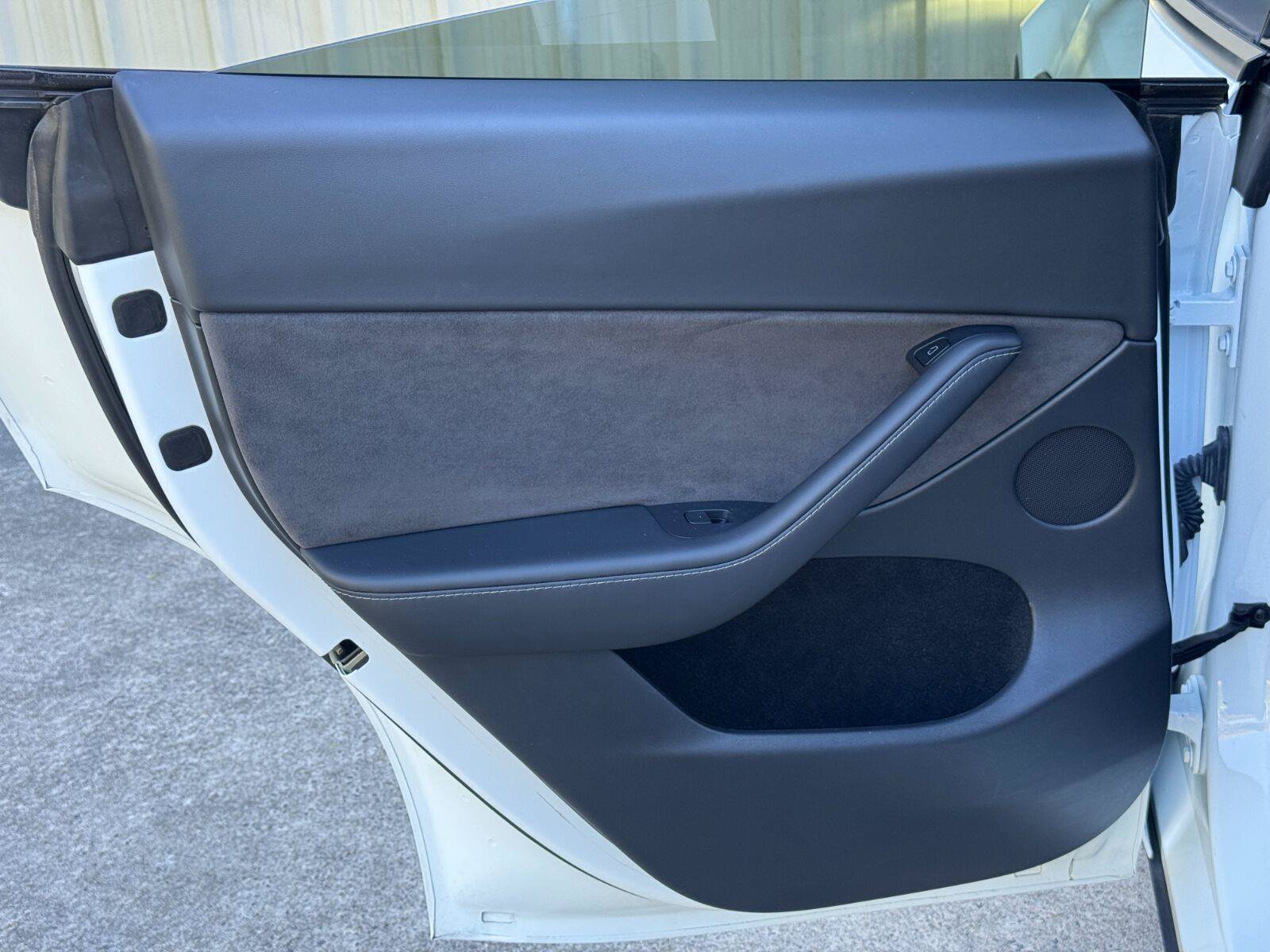 Used 2023 Tesla Model Y Performance AWD/4WD image 44