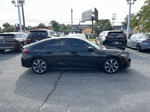 Used 2025 Honda Civic Sport Touring image 11