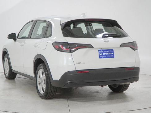 Used 2023 Honda HR-V LX image 7