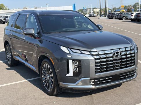 Used 2025 Hyundai Palisade Calligraphy AWD/4WD image 1