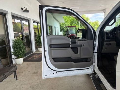 Used 2019 Ford F150 XLT w/ Trailer Tow Package AWD/4WD image 22