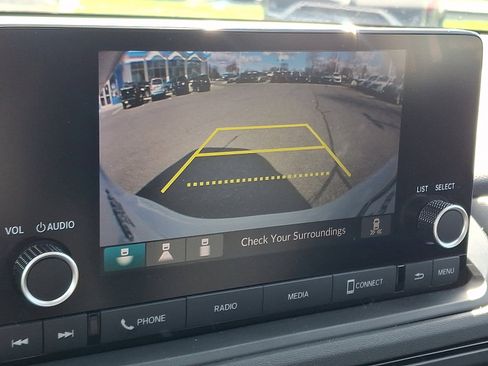 Used 2024 Honda Accord EX image 18