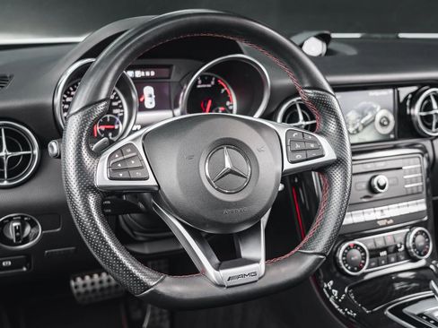 Used 2017 Mercedes-Benz SLC 43 AMG image 41