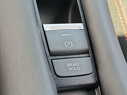 Used 2024 Honda HR-V Sport image 25