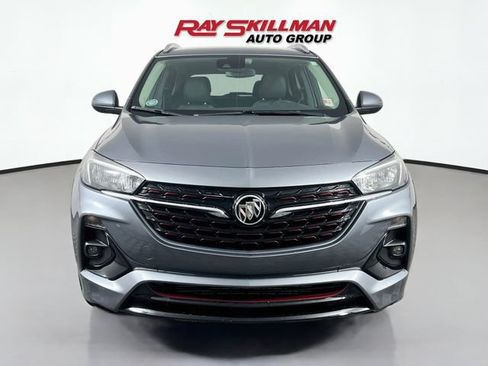 Used 2022 Buick Encore GX Preferred w/ Sport Touring Package FWD image 2