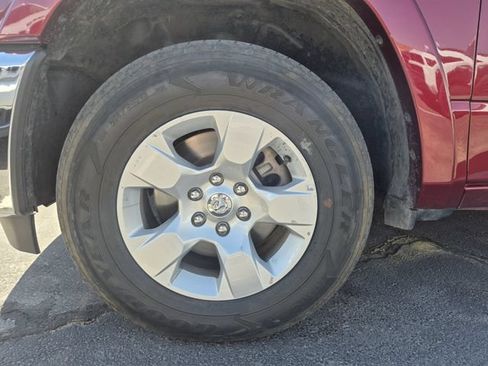 Used 2025 RAM 1500 Big Horn AWD/4WD image 6