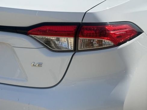 Used 2024 Toyota Corolla LE FWD image 7