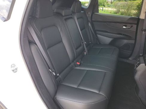 Certified 2025 Nissan Murano SL w/ Cargo Package AWD/4WD image 15