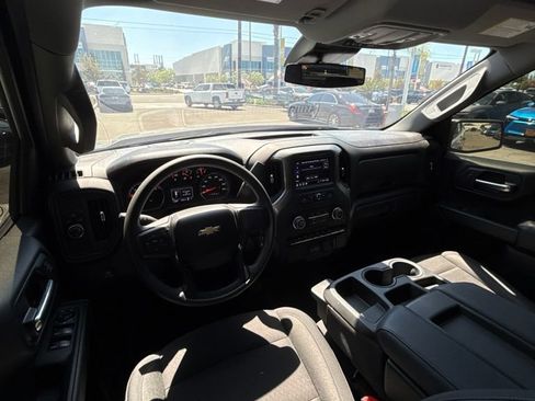 Used 2024 Chevrolet Silverado 1500 Custom w/ Turbomax Blackout Package RWD image 23