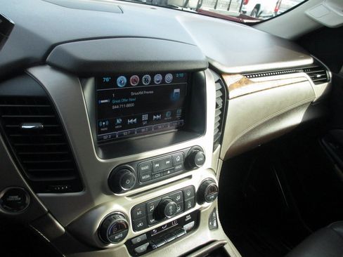 Used 2017 GMC Yukon Denali w/ Open Road Package image 30