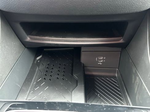 New 2026 Chrysler Pacifica Limited image 29