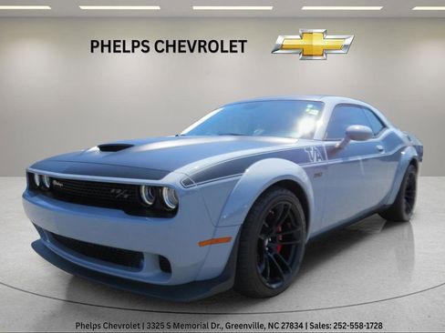 Used 2021 Dodge Challenger R/T Scat Pack RWD image 1