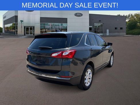Used 2018 Chevrolet Equinox LT FWD image 9