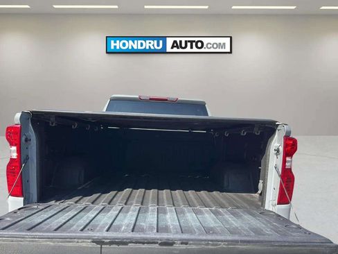 Used 2024 Chevrolet Silverado 1500 Custom w/ LPO, Dark Essentials Package AWD/4WD image 9