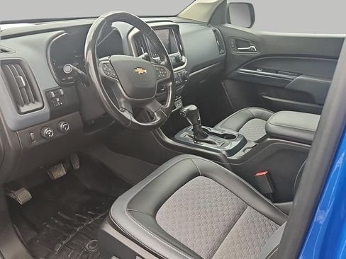 Used 2021 Chevrolet Colorado Z71 AWD/4WD image 14