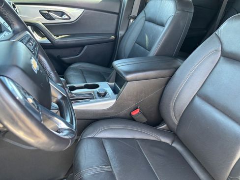 Used 2021 Chevrolet Blazer LT image 23