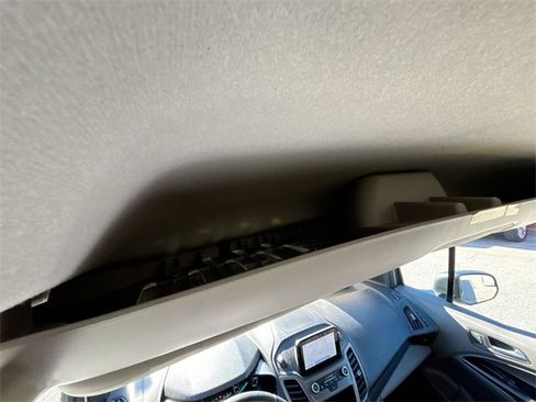 Used 2021 Ford Transit Connect XLT image 33