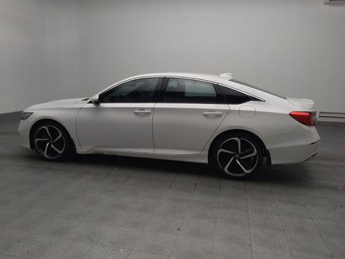 Used 2018 Honda Accord Sport image 3