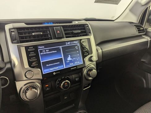 Used 2024 Toyota 4Runner SR5 image 10