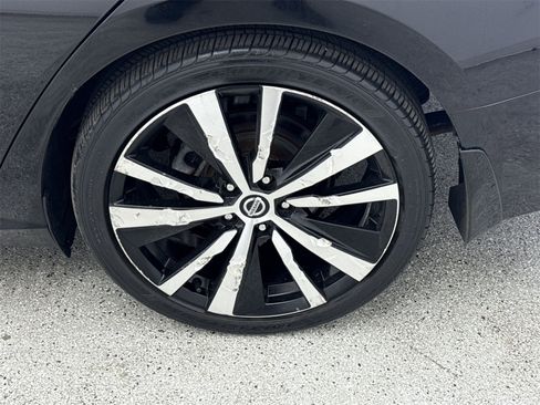 Used 2019 Nissan Altima 2.5 SR image 39