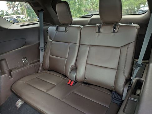 Used 2024 Ford Explorer King Ranch w/ Technology Package RWD image 20