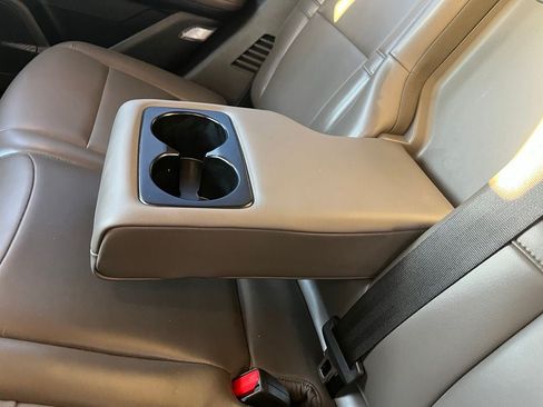 Certified 2025 Lincoln Corsair AWD image 15