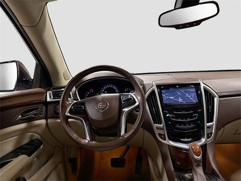 Used 2015 Cadillac SRX Luxury image 26
