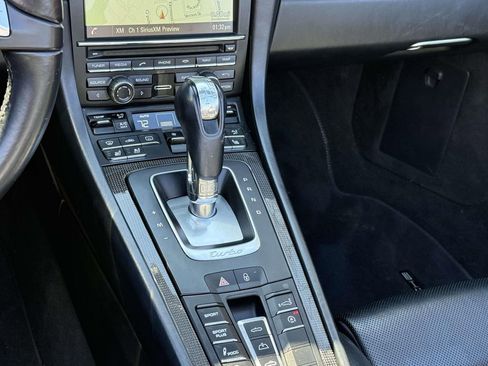 Used 2016 Porsche 911 Turbo S image 20